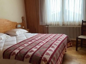 Grand appartement 5 chambres - Proche centre, balcon sud, Wi-Fi et parking inclus - FR-1-671-251 Les Gets